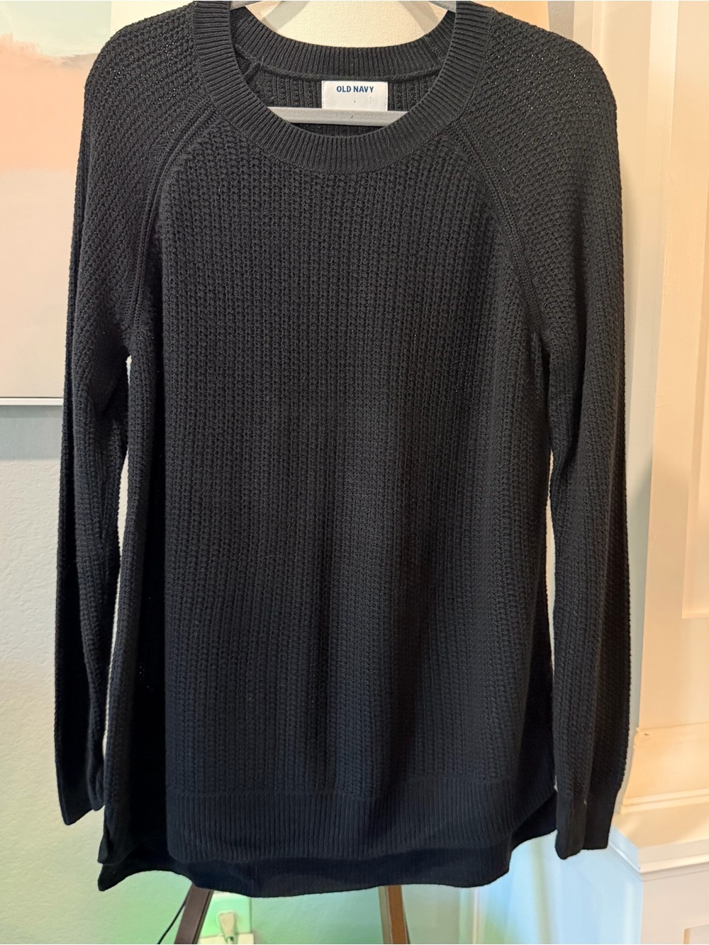 Old Navy split hem Crew Sweater
